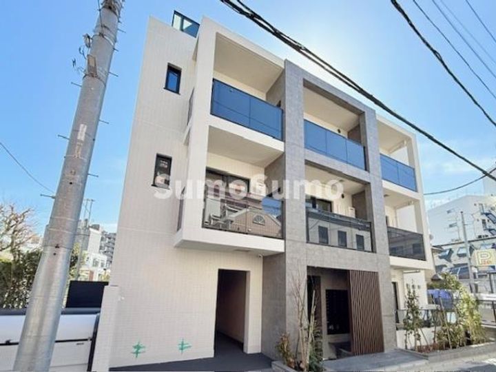コンポジット渋谷初台の外観