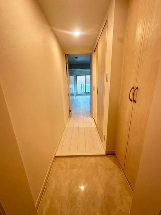 aLATO祐天寺の玄関