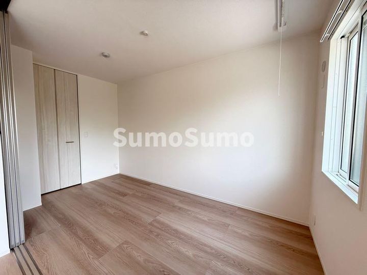 エレナ本山の寝室