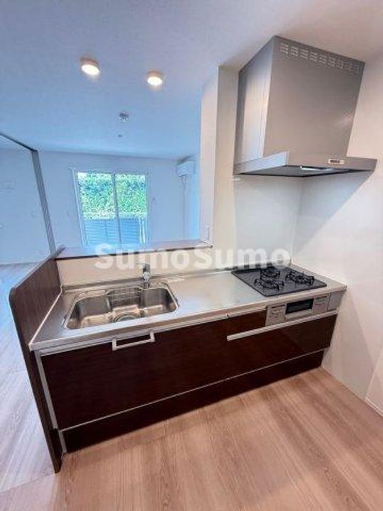 エレナ本山のキッチン