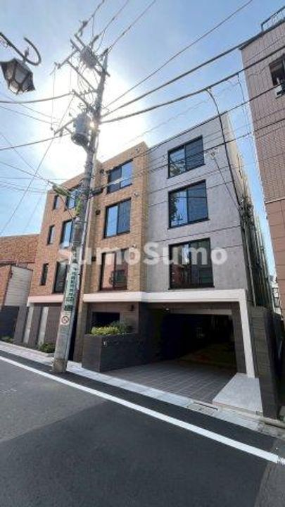 GRANPASEO下北沢の外観