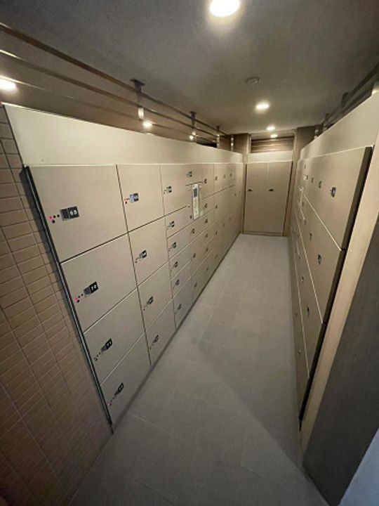 グリーンラグーナ甲子園A棟の外観