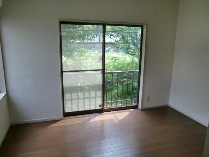 サニーハウス栗山Ⅱの居間