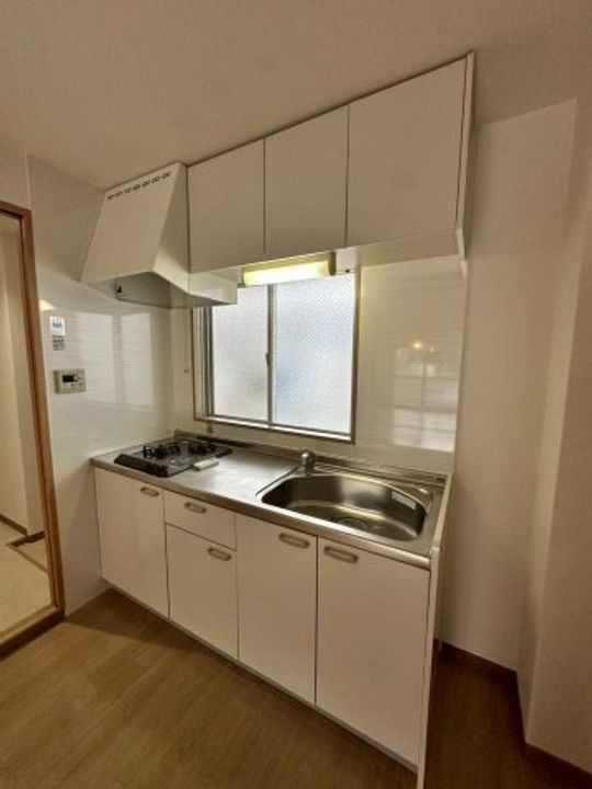 兵庫県西宮市深津町(マンション)の賃貸物件のキッチン