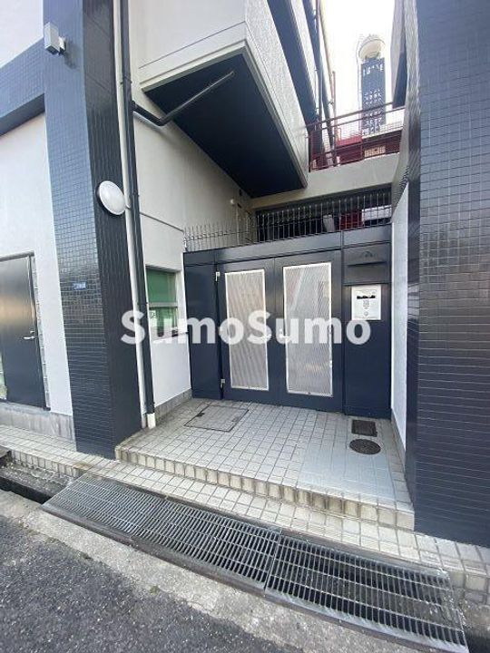 ダイバーシティ武庫川の外観
