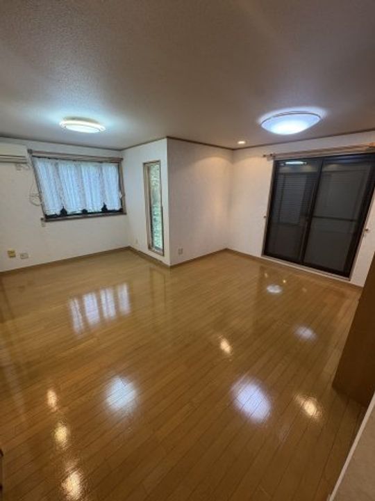 兵庫県神戸市兵庫区会下山町2丁目(一戸建)の賃貸物件の居間