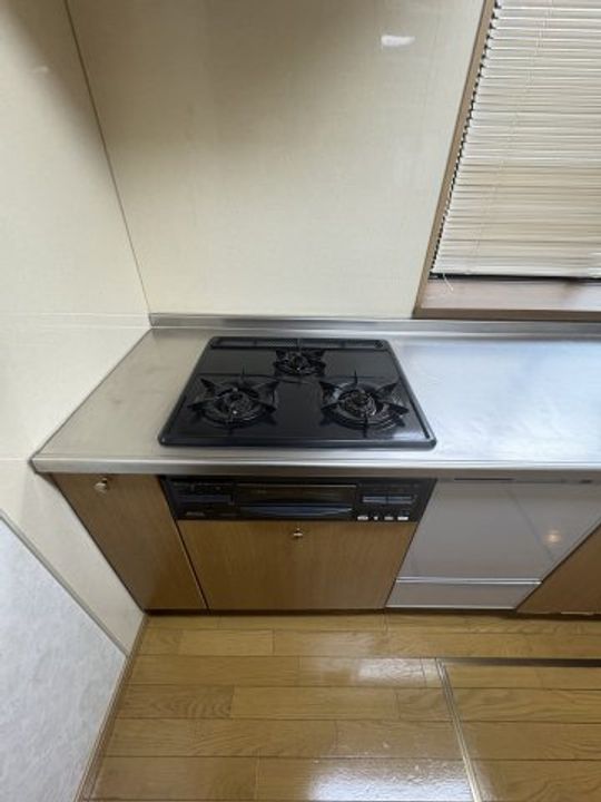 兵庫県神戸市兵庫区会下山町2丁目(一戸建)の賃貸物件のキッチン