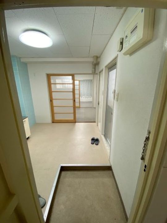 マンションまさの玄関