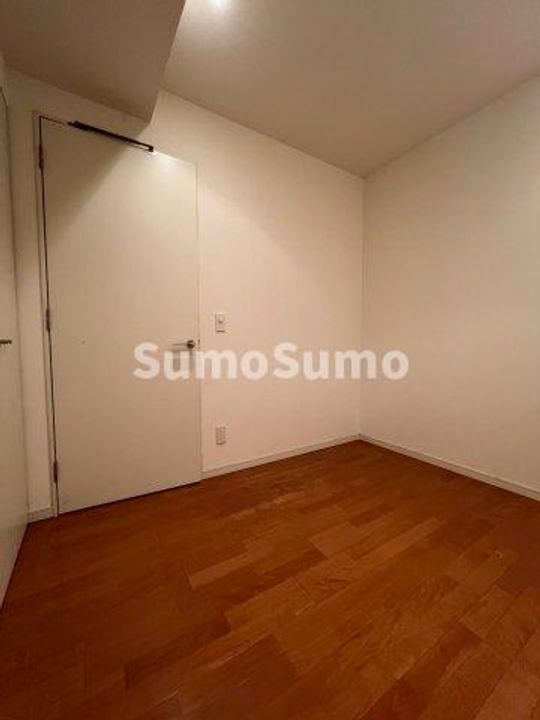 レジデンス三宿の寝室