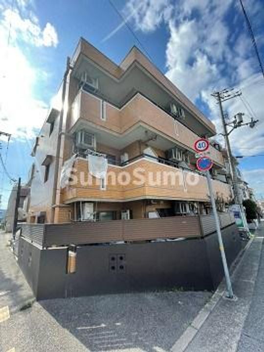 兵庫県西宮市青木町(マンション)の賃貸物件の外観