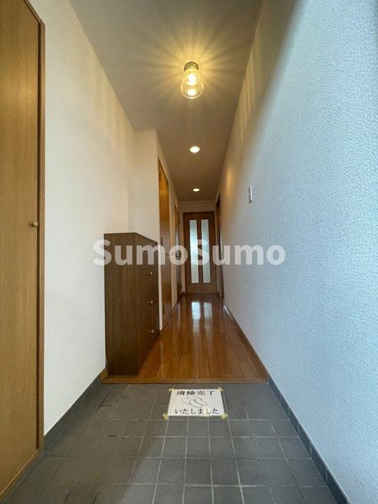 兵庫県神戸市兵庫区荒田町3丁目(マンション)の賃貸物件の玄関