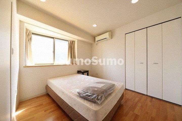 W.O.B HONMACHI-WESTの寝室