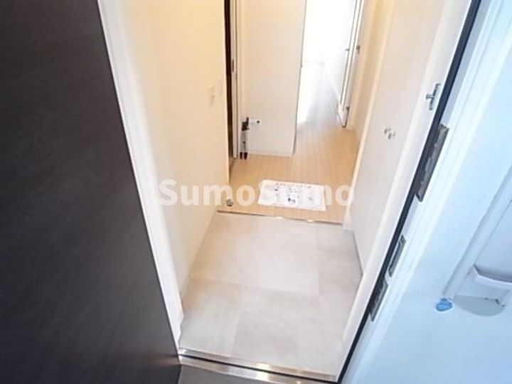 兵庫県神戸市兵庫区浜崎通(マンション)の賃貸物件の玄関