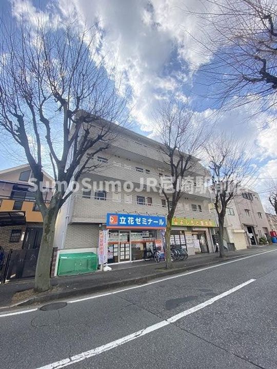 兵庫県尼崎市南塚口町7丁目(アパート)の賃貸物件の外観