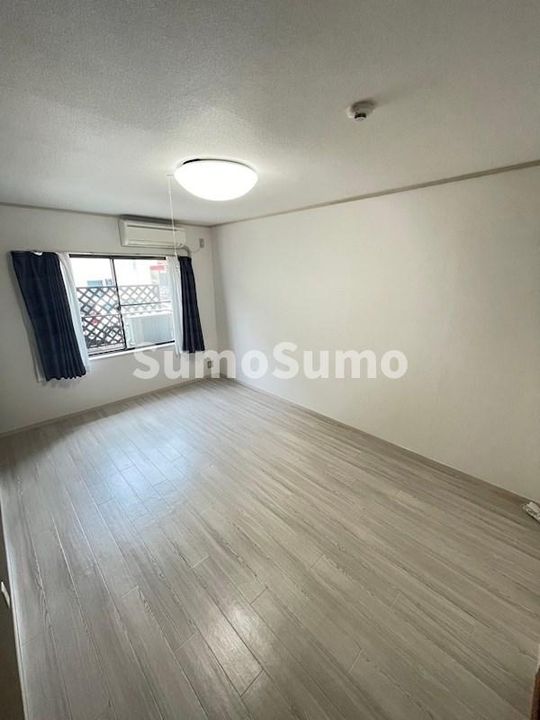 兵庫県芦屋市東芦屋町(マンション)の賃貸物件の居間