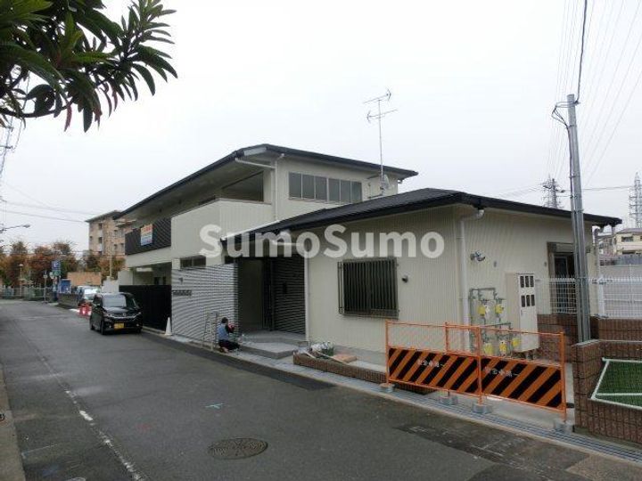兵庫県尼崎市南七松町2丁目(アパート)の賃貸物件の外観