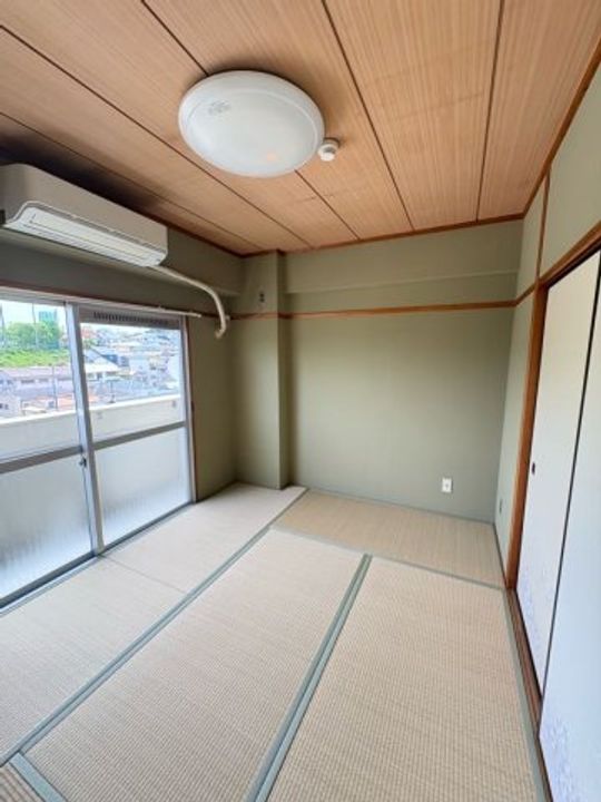 兵庫県神戸市長田区上池田4丁目(マンション)の賃貸物件の寝室