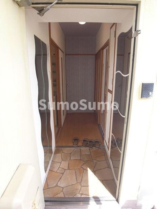 ミスターK北武庫之荘の玄関