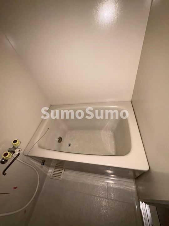 ロイヤルメゾン舞子坂の風呂
