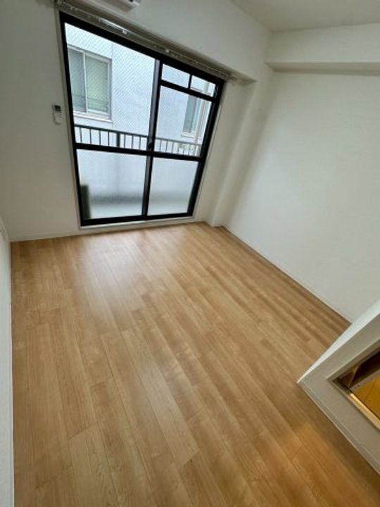 レヂデンス夙川の居間