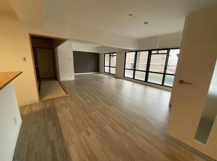 大阪府大阪市西区北堀江1丁目(マンション)の賃貸物件の居間