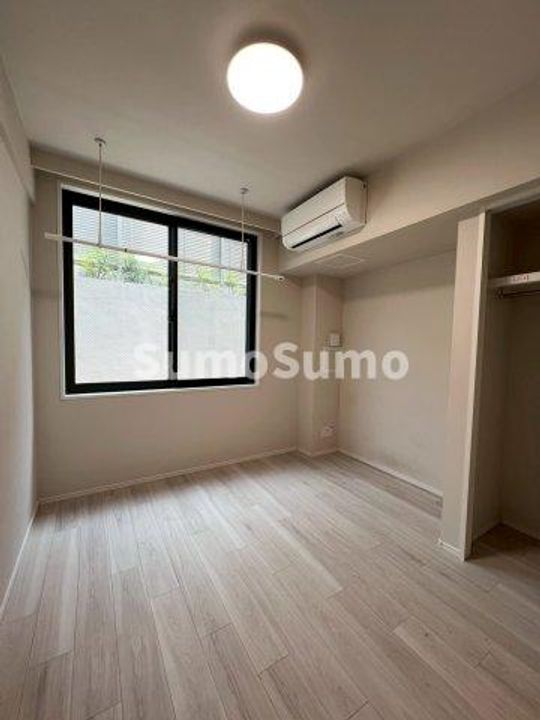 ラ・ペルラ下北沢の寝室