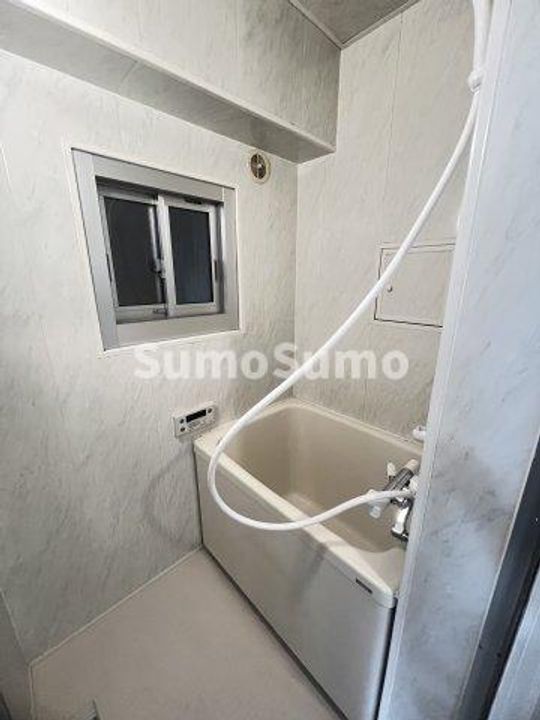 リアライズ甲南山手の風呂