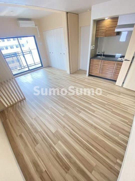兵庫県尼崎市東難波町5丁目(マンション)の賃貸物件の居間