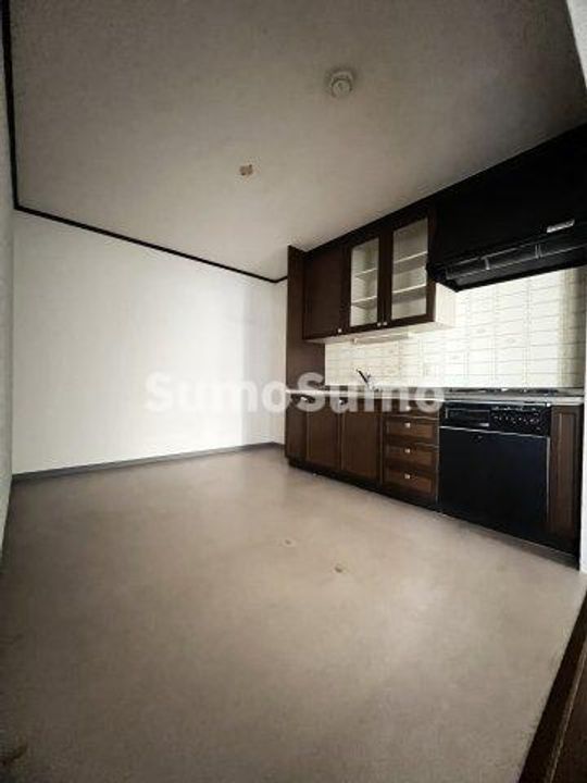 ハイツ仏天垣の居間