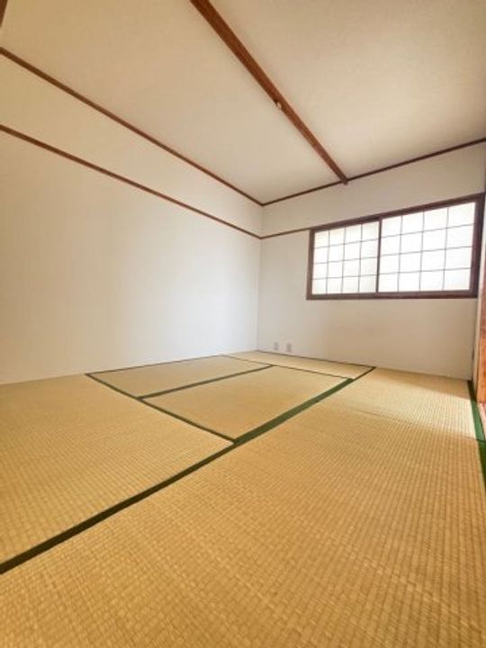 兵庫県神戸市灘区中郷町4丁目(マンション)の賃貸物件の寝室