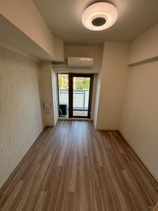 大阪府大阪市浪速区下寺3丁目(マンション)の賃貸物件の居間