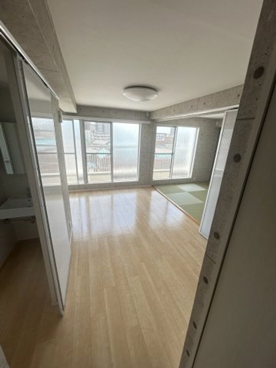 再度ハイツの居間