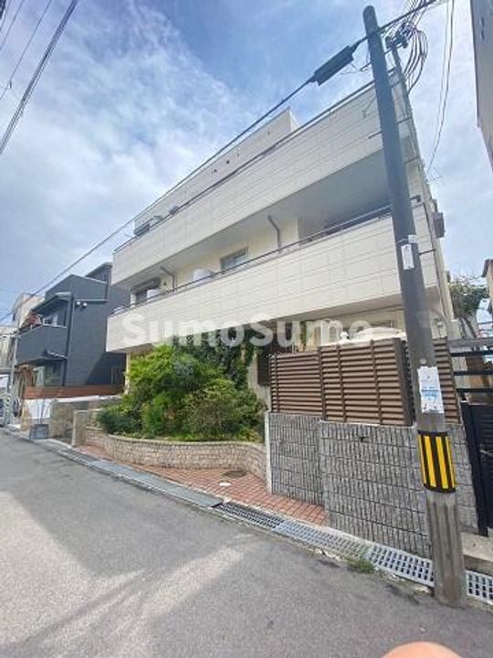 兵庫県西宮市下大市東町(マンション)の賃貸物件の外観