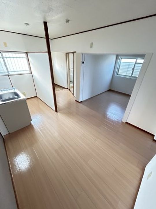 兵庫県神戸市中央区中山手通7丁目(マンション)の賃貸物件の居間