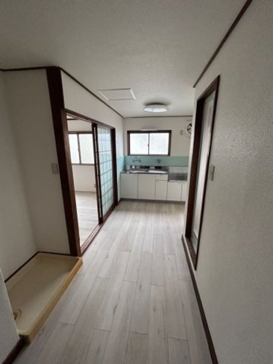 兵庫県神戸市兵庫区荒田町3丁目(マンション)の賃貸物件の玄関