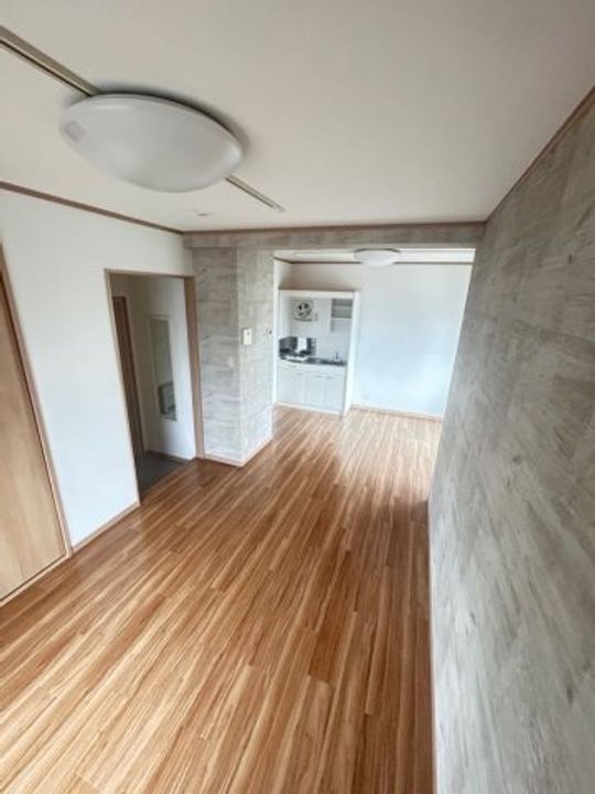 湊川第3マンションの居間