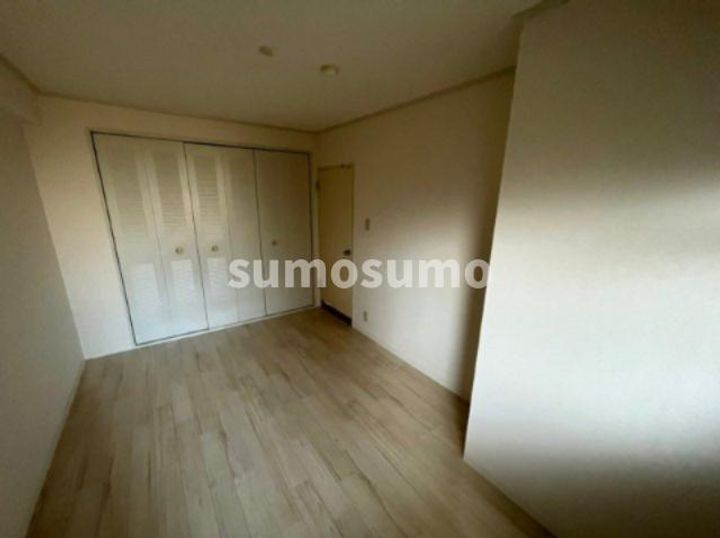 大阪府大阪市中央区高津2丁目(マンション)の賃貸物件の寝室