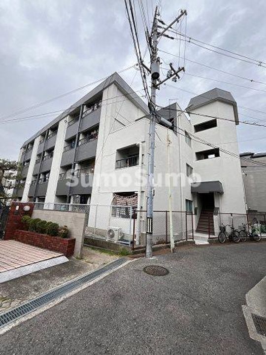 兵庫県尼崎市西立花町2丁目(アパート)の賃貸物件の外観