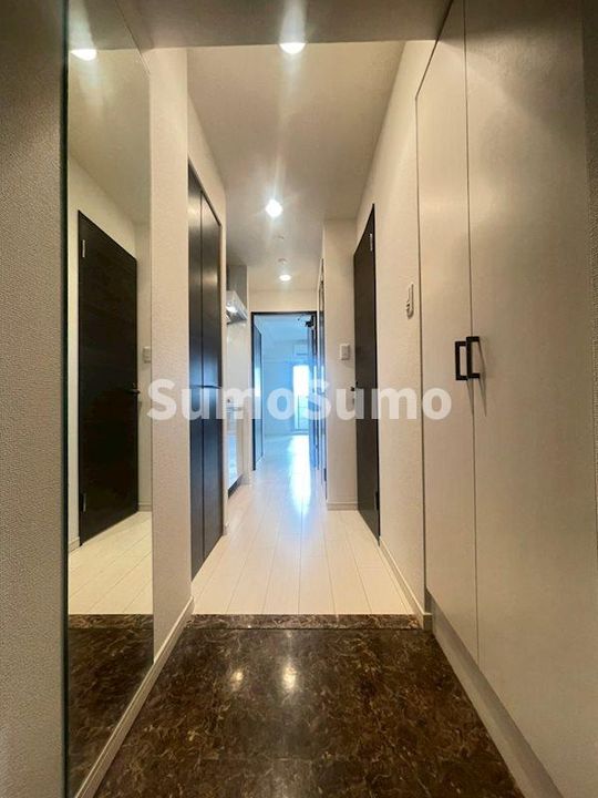 兵庫県神戸市中央区浜辺通4丁目(マンション)の賃貸物件の玄関