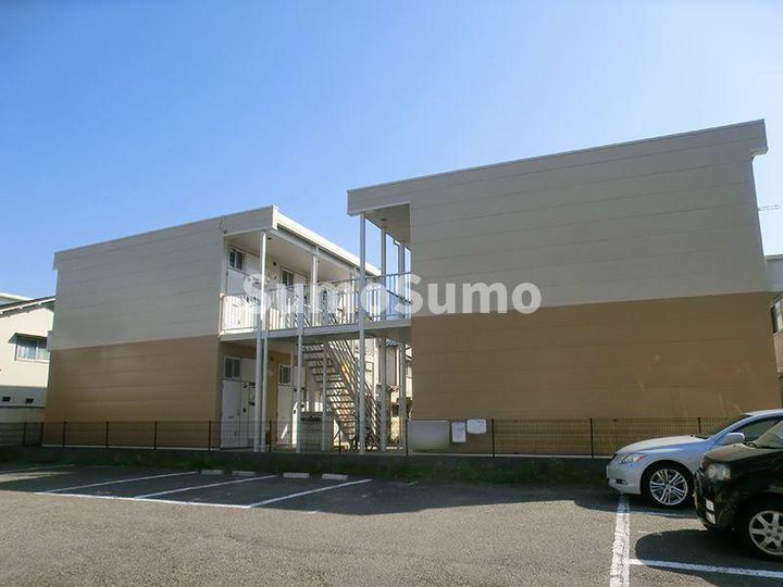 レオパレスクレール福田の外観