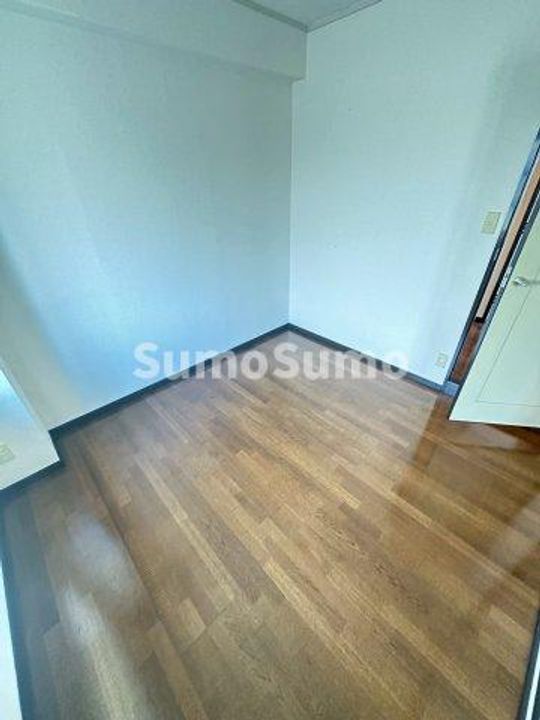 ヴィユー歌敷山の寝室