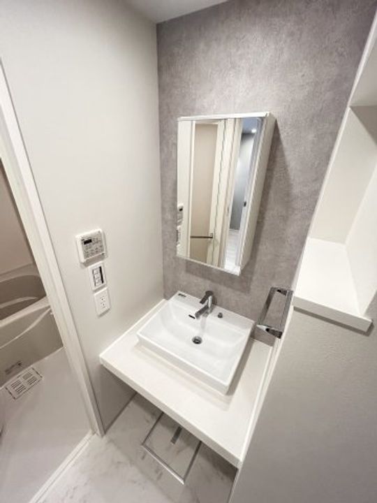 コンフォリア・リヴ北浜淡路町のその他画像