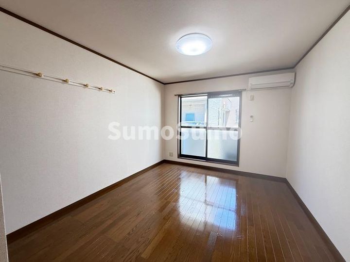 兵庫県神戸市東灘区深江南町1丁目(アパート)の賃貸物件の居間