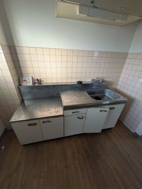 福岡県春日市宝町3丁目(マンション)の賃貸物件のキッチン
