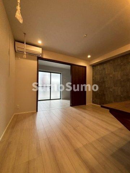 グランフォート明石城北の居間