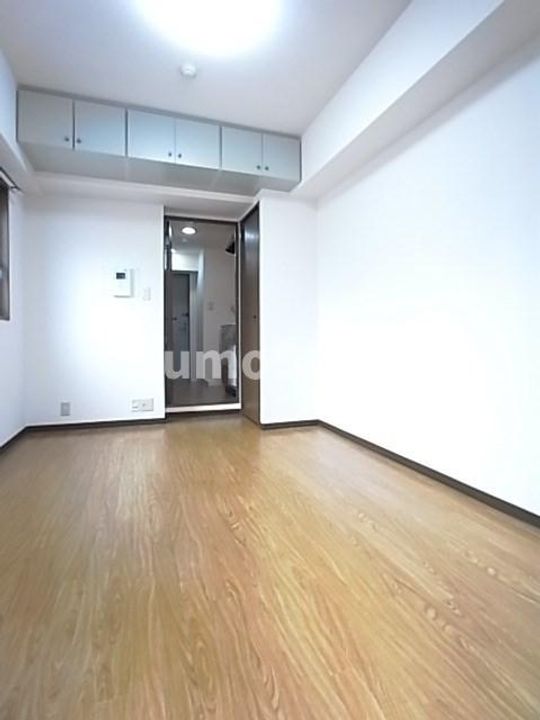 兵庫県神戸市兵庫区駅南通1丁目(マンション)の賃貸物件の居間