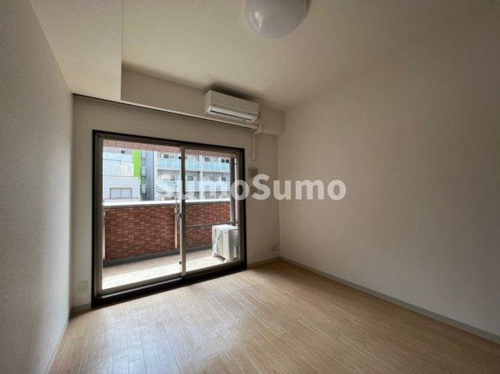 大阪府大阪市西区新町4丁目の賃貸マンションの寝室