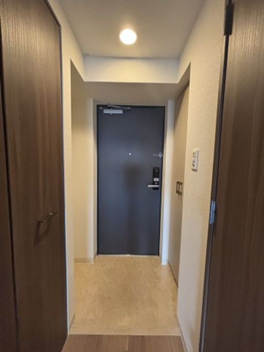大阪府大阪市西区江戸堀2丁目(マンション)の賃貸物件の玄関