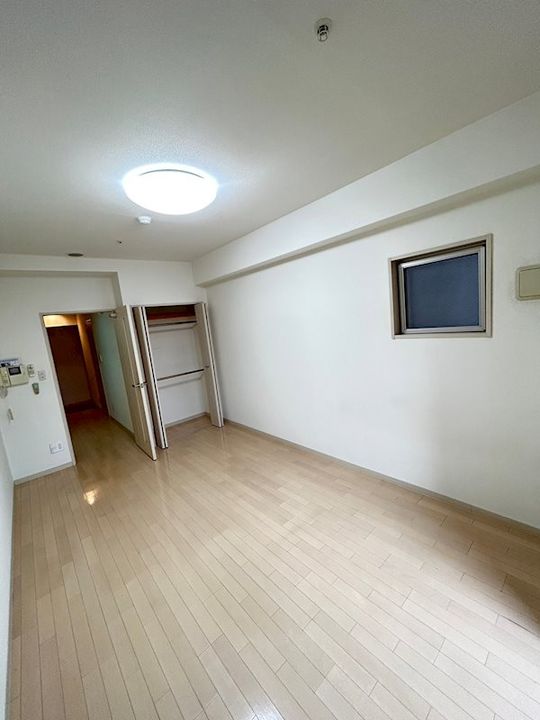 兵庫県神戸市中央区元町通6丁目(マンション)の賃貸物件の居間