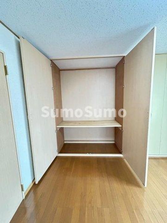 ダイコーポ西藤江の居間